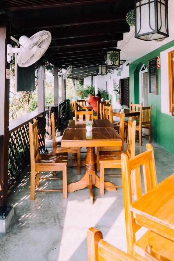 Hotel Casa Amelia Flores Εξωτερικό φωτογραφία